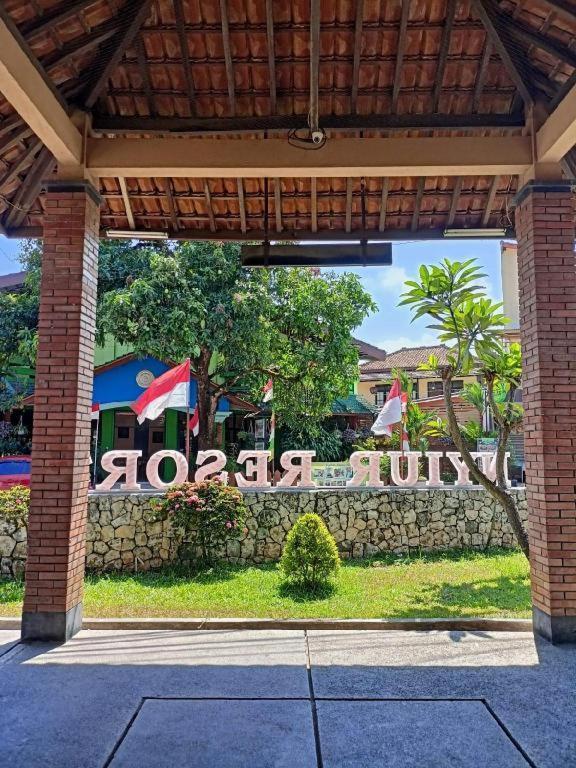 Nyiur Resort Hotel Pangandaran Bagian luar foto