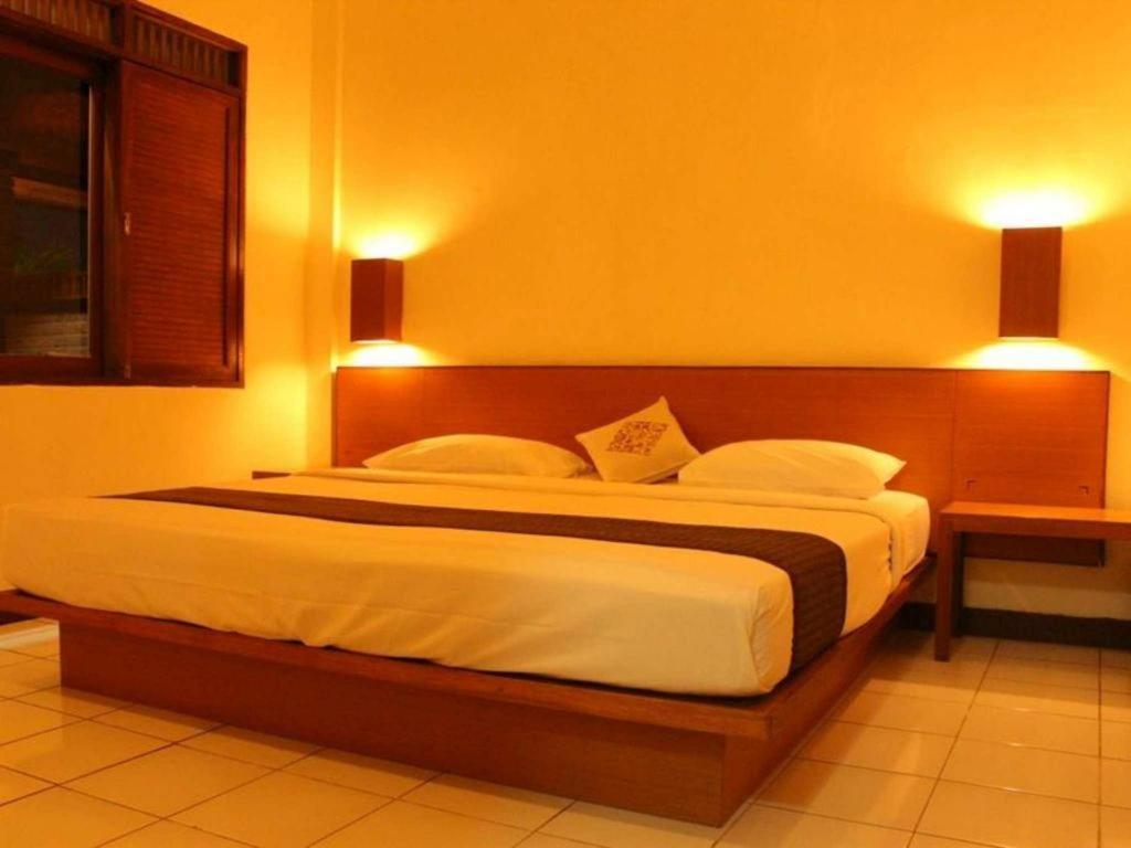 Nyiur Resort Hotel Pangandaran Bagian luar foto