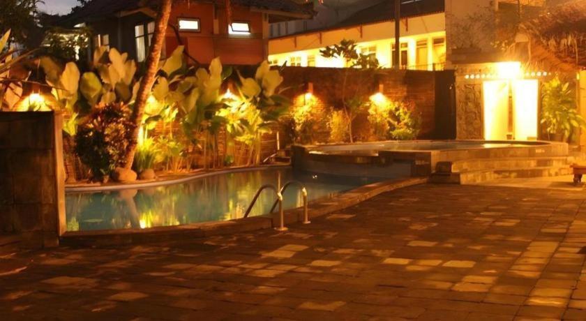 Nyiur Resort Hotel Pangandaran Bagian luar foto
