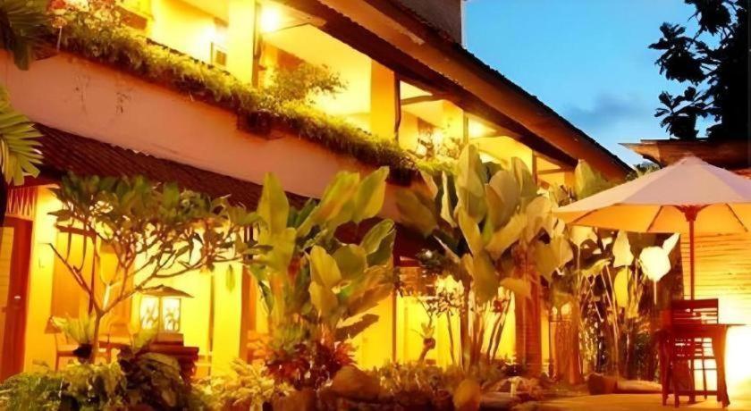 Nyiur Resort Hotel Pangandaran Bagian luar foto